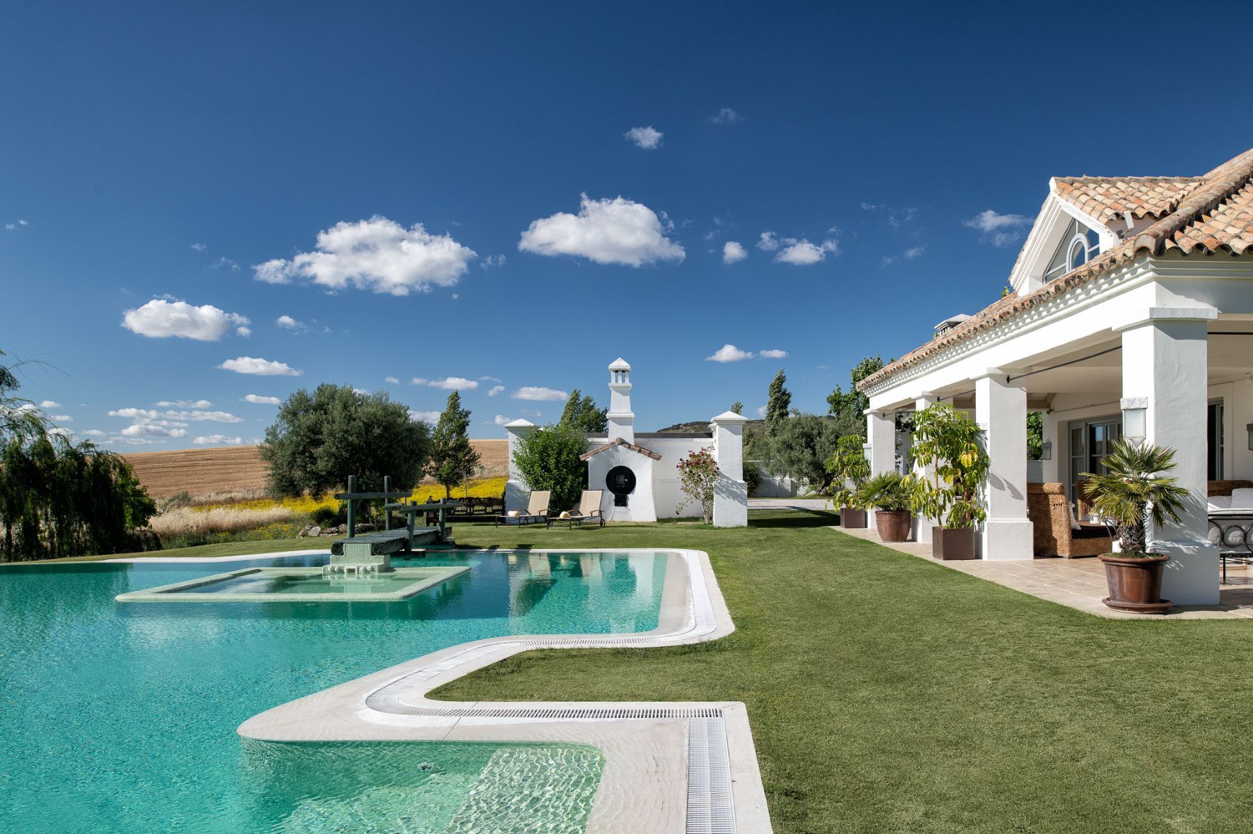 Ronda Mountain Resort villa photo.